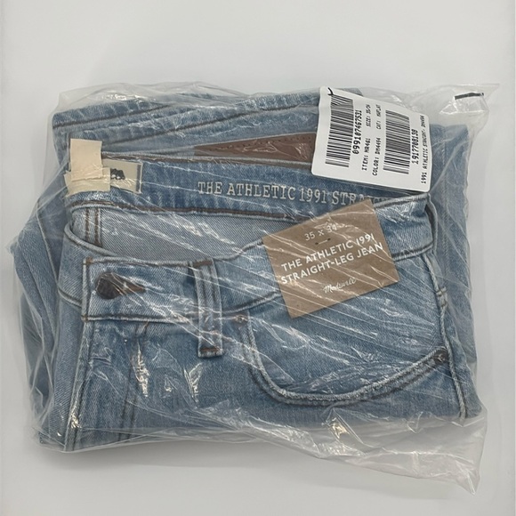 Madewell The Athletic 1991 Straight-Leg Jean Becklow Wash size 35/34 NWOT NR461 - Picture 12 of 13